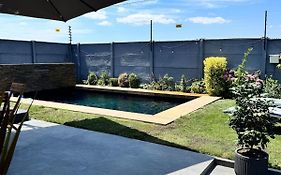 Moderna casa con piscina e internet de alta velocidad en Talca